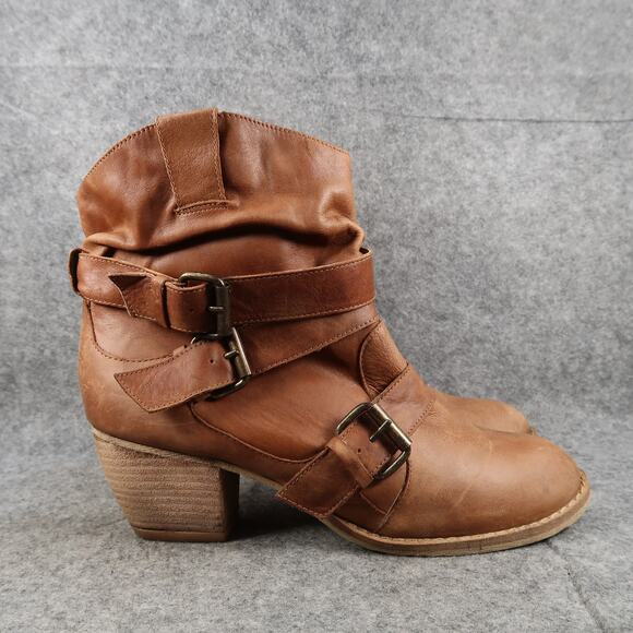 Leather Boots Womens 10 Shoes Block Heel Biker Casual Brown Buckle Strap Pull On - Picture 1 of 13